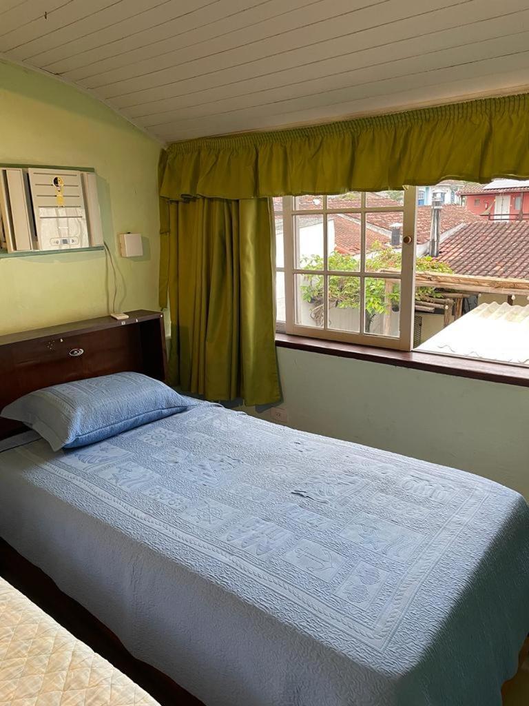 Casa Com 2 Quartos Em Com Garagem 50m Do Centro Historico Holiday home Paraty