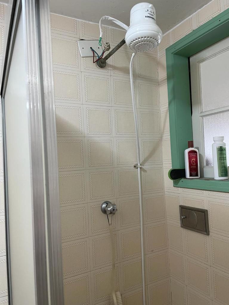 Casa Com 2 Quartos Em Com Garagem 50m Do Centro Historico *