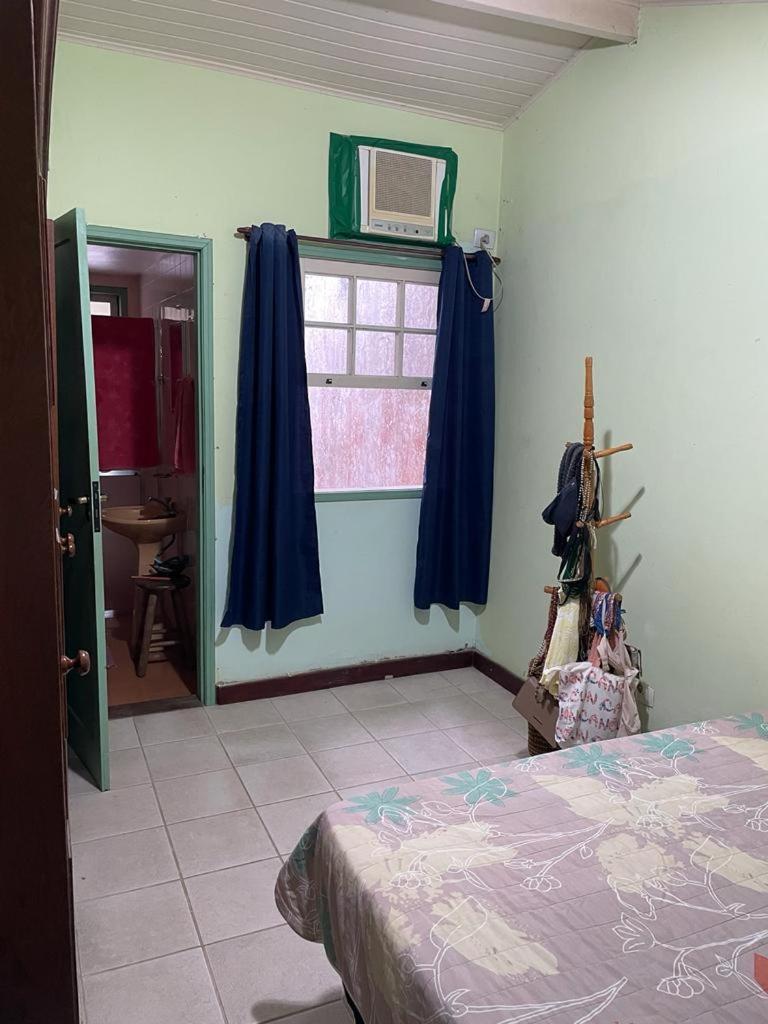 Casa Com 2 Quartos Em Com Garagem 50m Do Centro Historico Holiday home Paraty